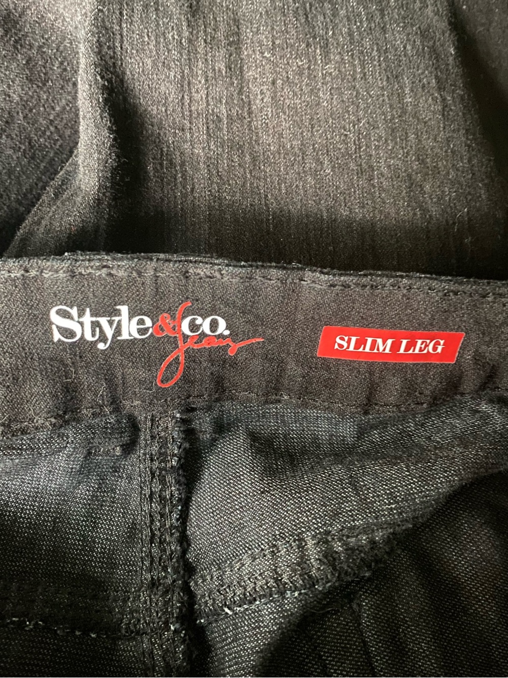 STYLE & CO. SLIM LEG , BLACK JEAN , with a SLIGHT STRETCH - Picture 2 of 11